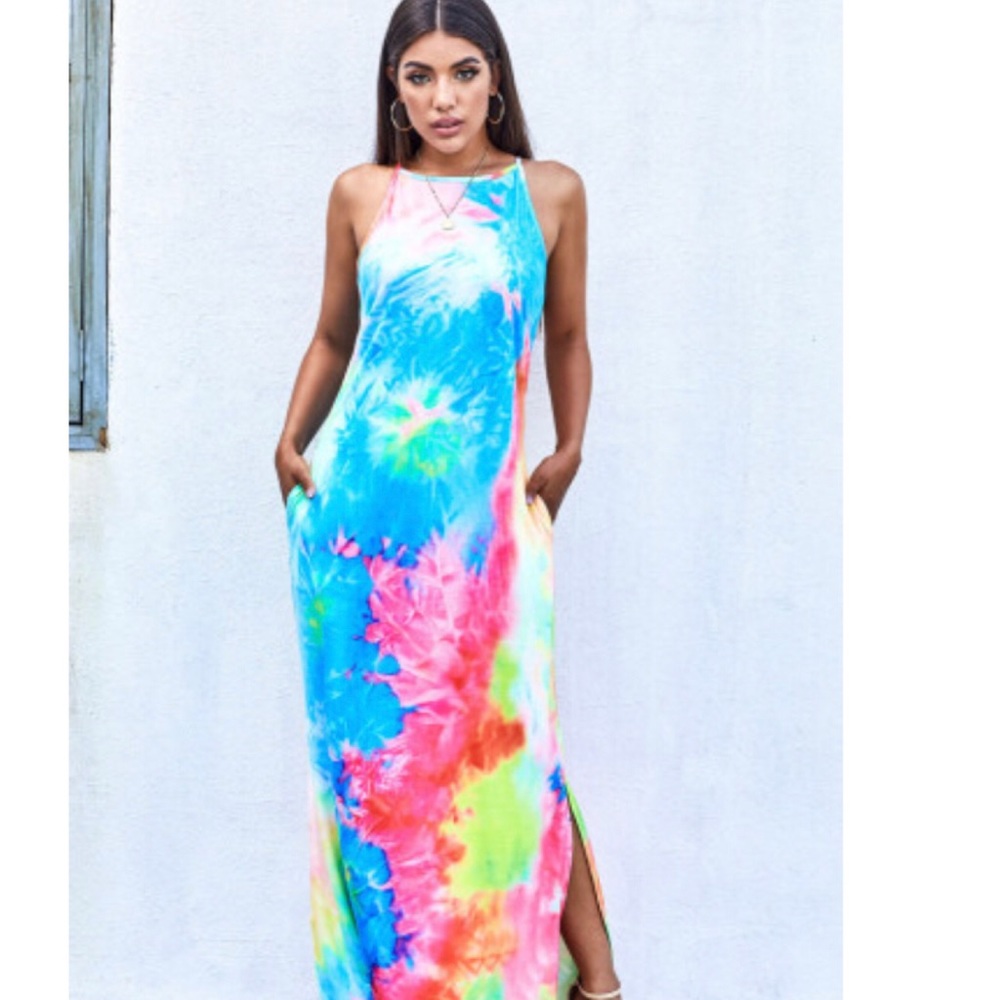 Last one small Multi colored Tie-dye maxi dress - Picture 4 of 10